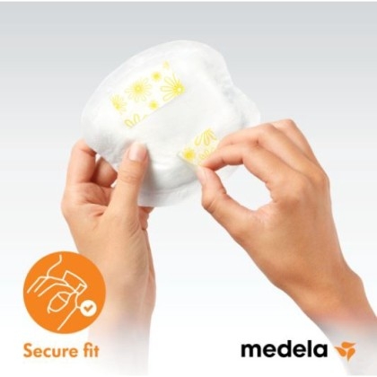 MEDELA Safe & Dry Disposable Nursing Pads - 30 Pcs