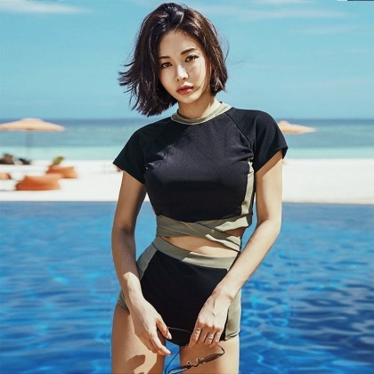 Crop Top Swimsuit In Black   - Malaysia top swimsuit seller  since 2016, more than 300 types for choose