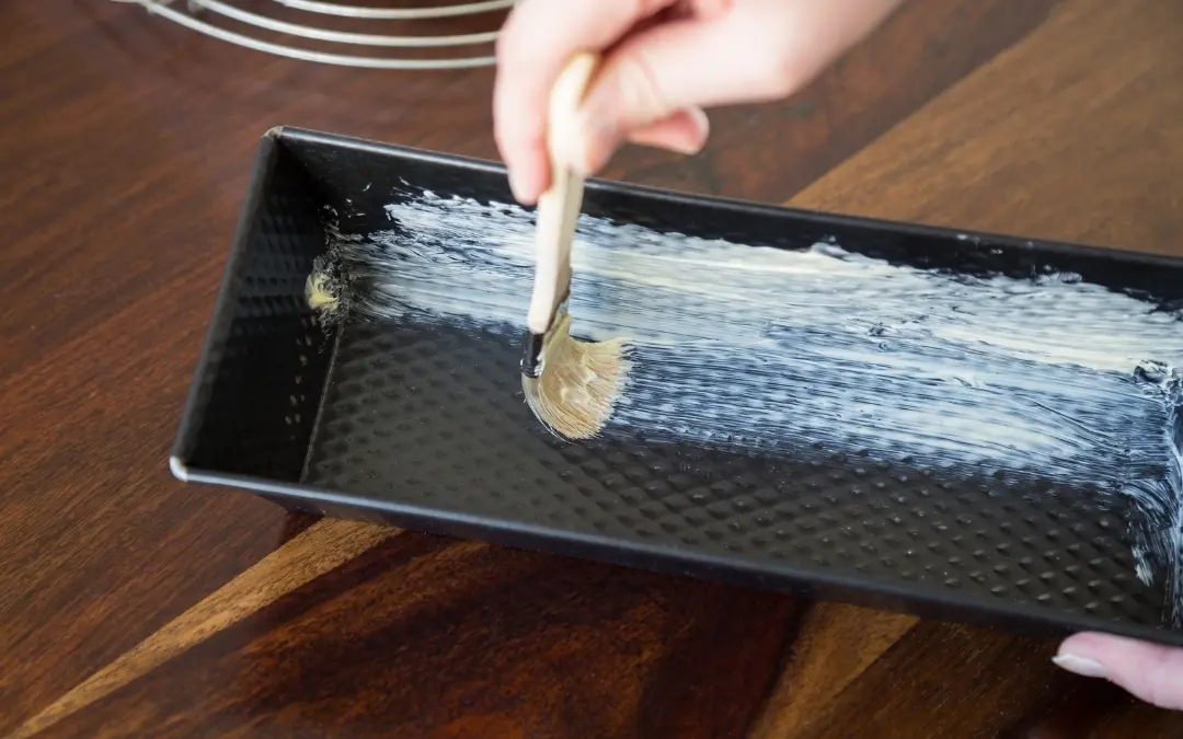 How to Grease a Baki
