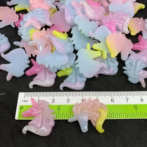 SA758: 10 pieces Uni