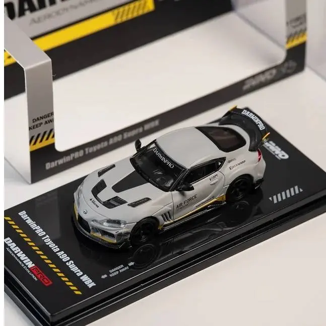 Inno64 1:64 Toyota S-2