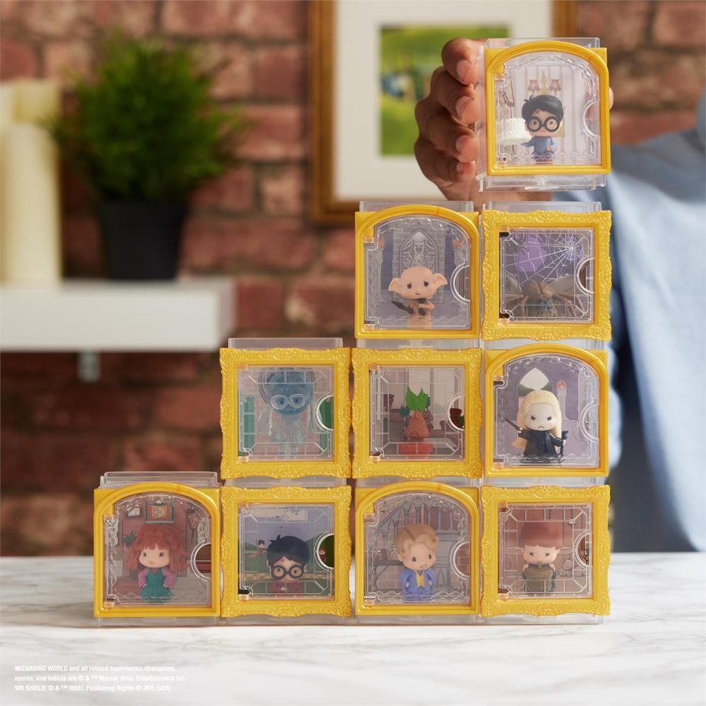 Wizarding World: Harry Potter Micro Magical Moments Collectible