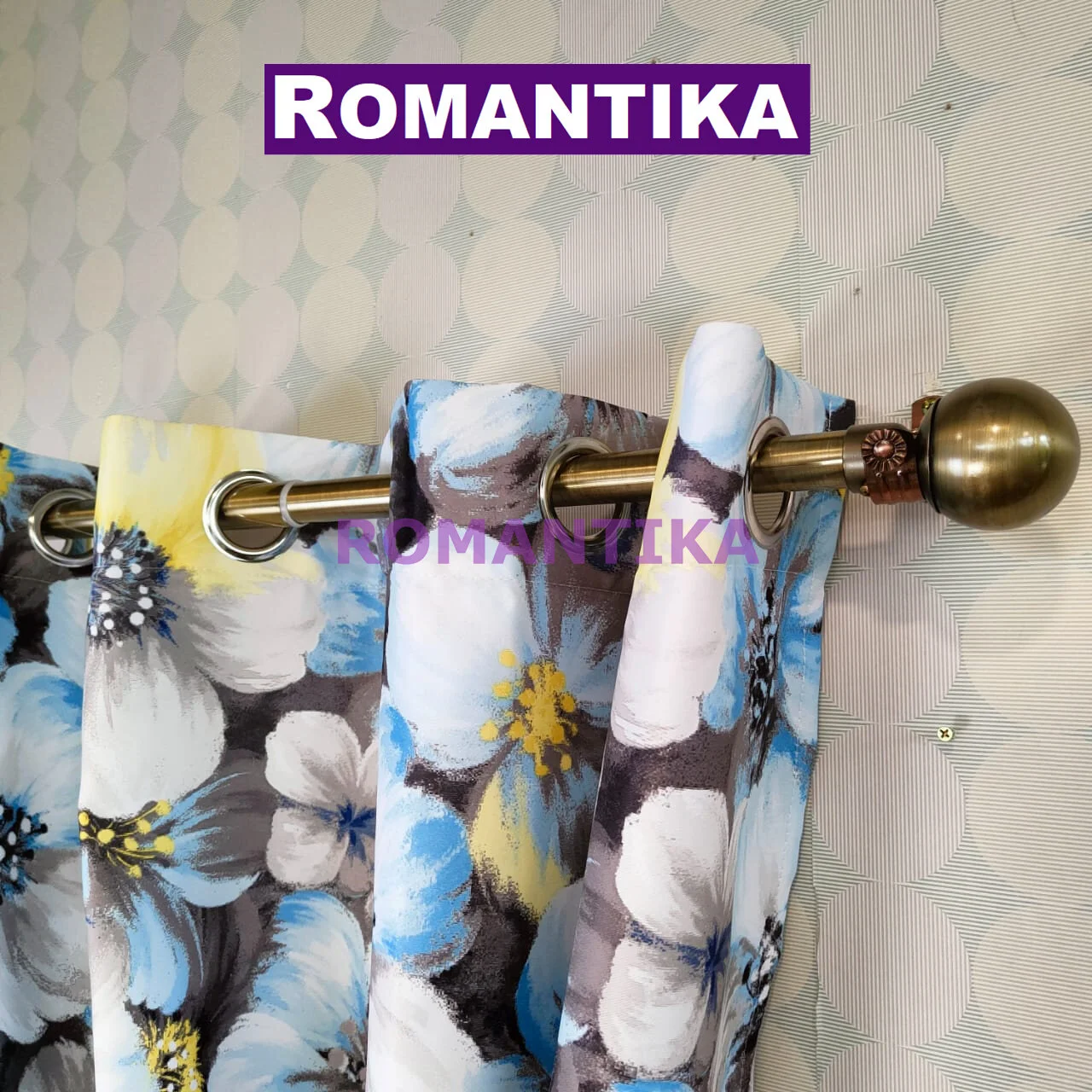 Romantika Loren Curt
