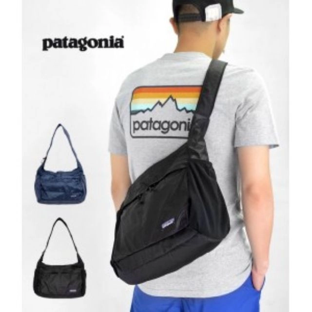 patagonia travel messenger bag Black Hole Micro MLC and has a mesh divider to keep things organized Sling Bag Patagonia Lightweight Courier